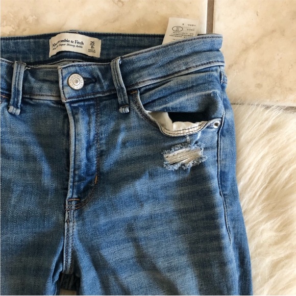 Abercrombie & Fitch Midrise Super Skinny Ankle Jeans - Picture 3 of 11